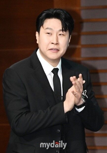 이용주, 성(性)적 콘텐츠 이유로 유튜브 일주일 업로드 금지