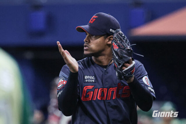 도미넌트 스타트를 선보인 로드리게스./롯데 자이언츠