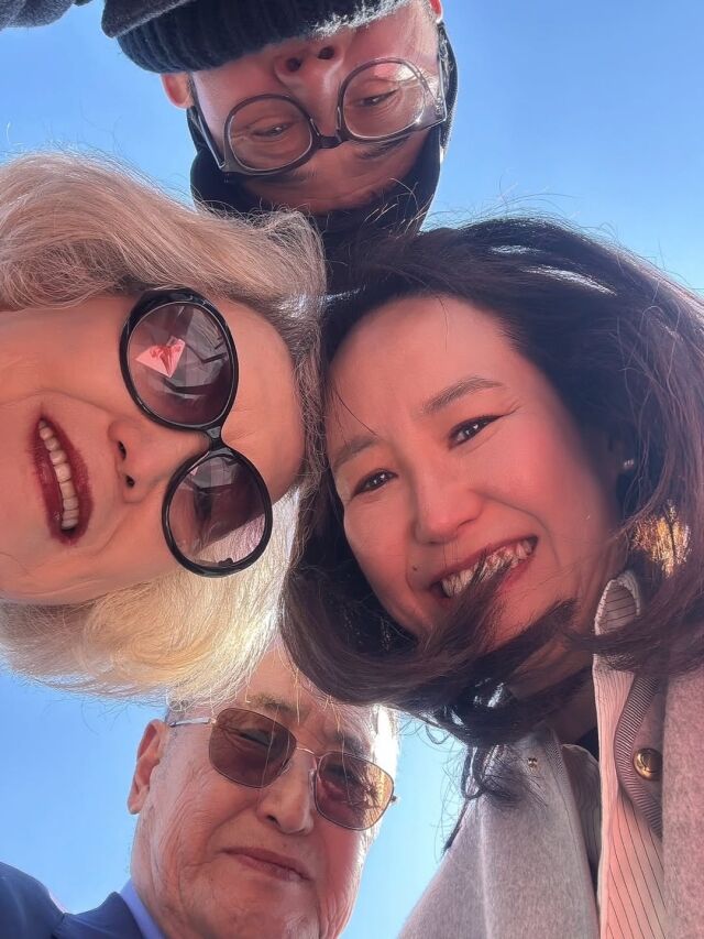 강주은이 부모님과 함께한 가족 일상을 공개했다. / 강주은 SNS