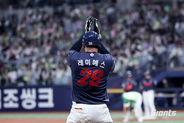 역대급 활약을 펼친 레이예스./롯데 자이언츠