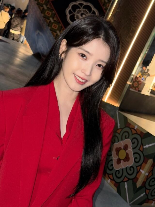 아이유가 '21세기 대군부인' 첫 방송 비하인드를 공개했다. / 아이유 SNS