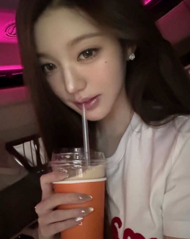 장원영이 철저한 자기관리 일상을 공개했다. / 장원영 SNS