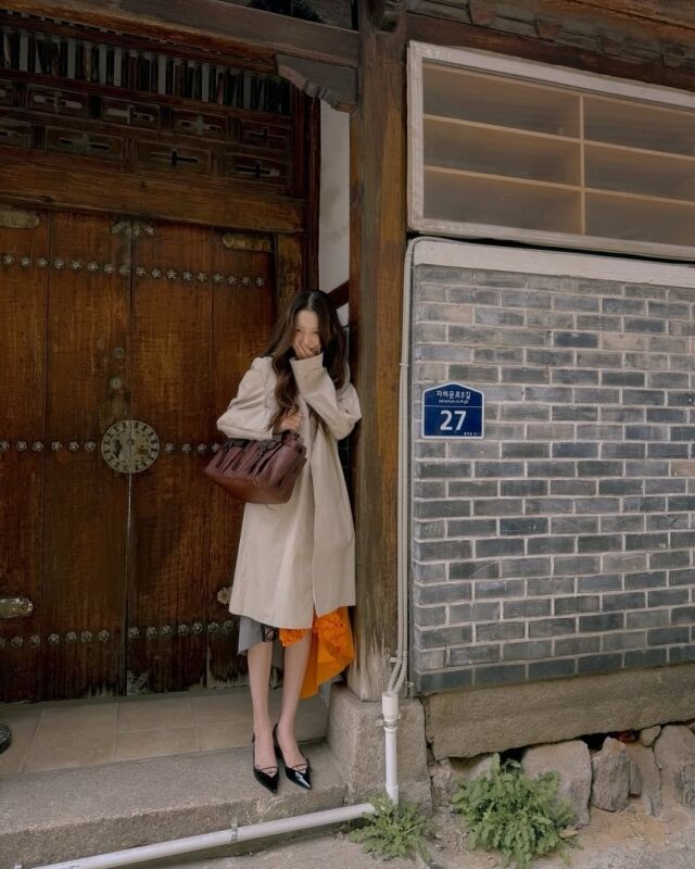 고현정이 세련된 봄 패션과 독보적인 분위기로 근황을 전했다. / 고현정 SNS