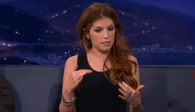 안나 켄드릭./코난 오브라이언 토크쇼