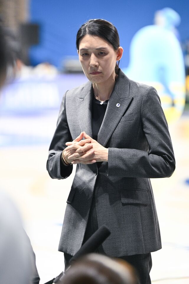 전주원 감독/WKBL