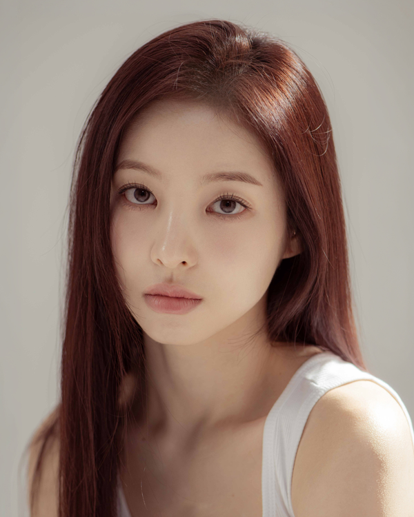 배우 하린 / 아크 이엔티