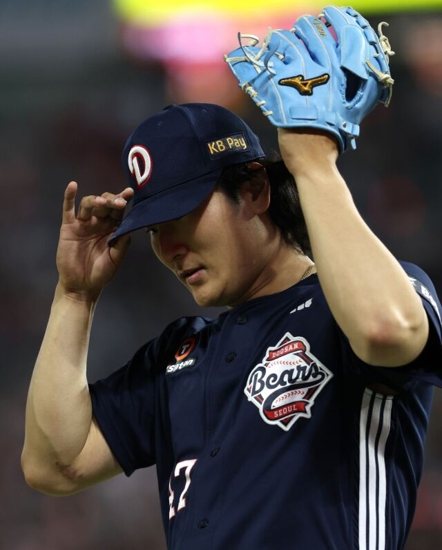 호투에도 불구하고 패전 투수가 된 곽빈./두산 베어스