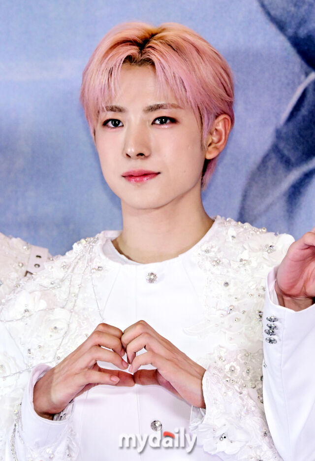 2026년 4월 19일 오후 NCT WISH(엔시티 위시) 유우시가 서울 송파구 올림픽공원 KSPO DOME에서 진행된 '서울 앙코르 공연 및 정규 1집 발매 기념 기자간담회'에서 포즈를 취하고 있다. / 곽경훈 기자 (kphoto@mydaily.co.kr)