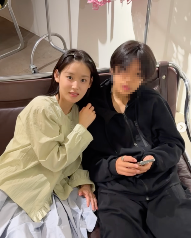 박환희가 훌쩍 성장한 아들과의 근황을 공개했다. / 박환희 SNS