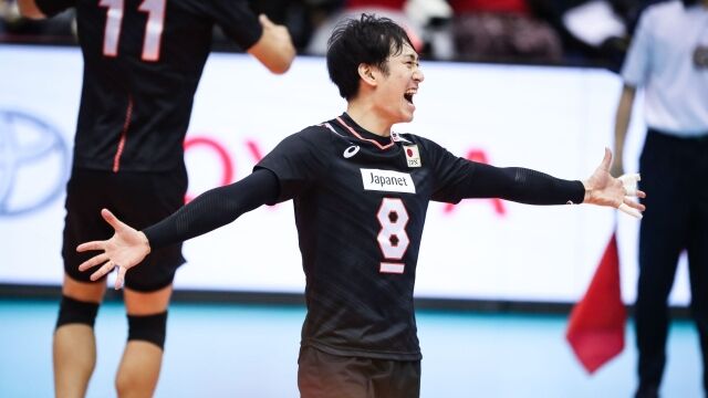 대표팀 주장으로 활약하는 모습의 야나기다 마사히로./FIVB