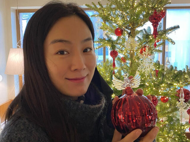 문정원의 과거 방송 행동이 재조명 되고 있다. / 문정원 소셜미디어