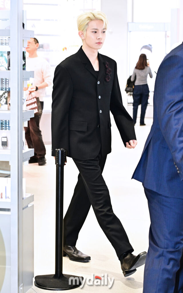 ▲ 등장부터 눈부시게