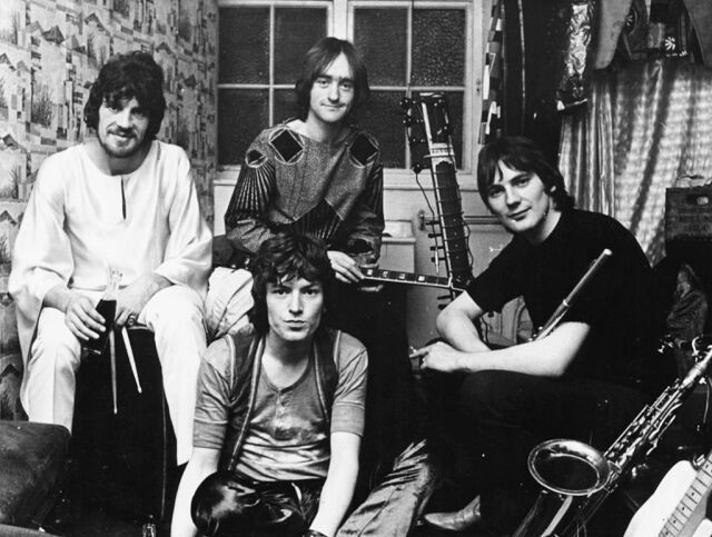 1968년경 밴드 '트래픽'.(왼쪽부터) 짐 카팔디, 스티비 윈우드, 데이브 메이슨, 크리스 우드./게티이미지코리아, 마이데일리