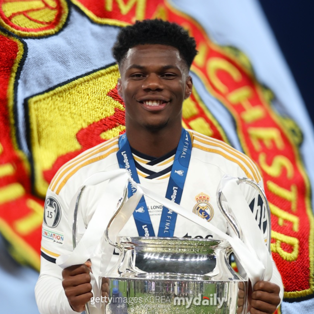 22일 파브리지오 로마노에 따르면 레알 마드리드는 올여름 맨체스터 유나이티드의 관심을 받고 있는 오렐리앙 추아메니를 매각하지 않을 예정이다./게티이미지코리아