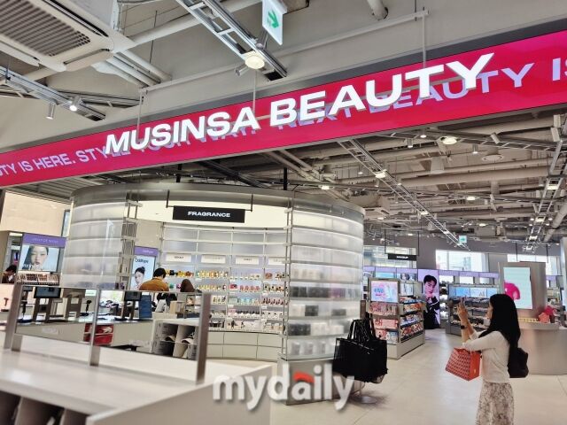 2층에 150평 규모로 조성된 ‘무신사 뷰티’ 단독 매장. /방금숙 기자