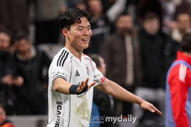 오현규가 24일 베식타스 파크에서 열린 튀르키예컵 8강전 알란야스포르와의 경기에서 추가골을 넣었다. 오현규가 골을 넣은 뒤 세레머니를 하고 있다. /게티이미지코리아