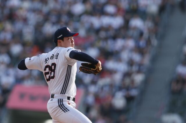24일 선발 투수 최승용./두산 베어스