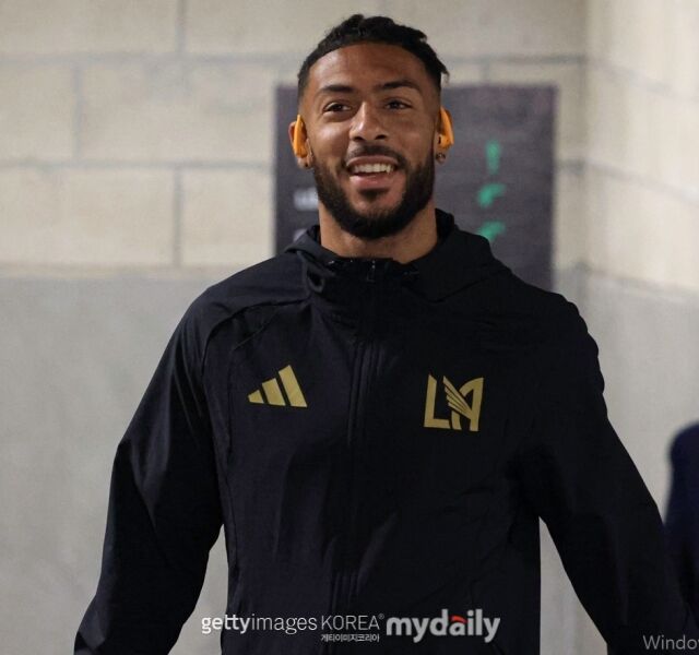 LAFC의 부앙가가 오스틴과의 2026시즌 MLS 원정 경기를 앞두고 라커룸으로 향하고 있다./게티이미지코리아