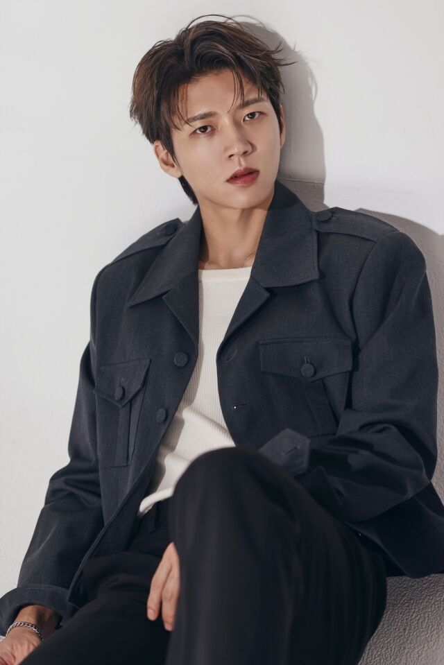 그룹 인피니트 남우현/빌리언스