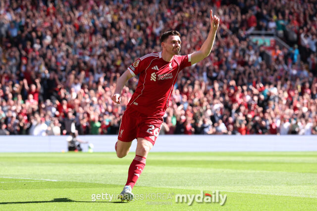 27일 영국 '기브미스포츠' 보도에 따르면 아틀레티코 마드리드가 토트넘 홋스퍼의 관심을 받고 있는 앤디 로버트슨(리버풀) 영입을 노리고 있다. 로버트슨이 골을 넣은 뒤 세레머니를 펼치고 있다. /게티이미지코리아
