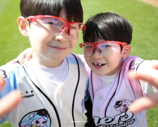 캐치 티니핑 유니폼을 입은 갸린이들./KIA 타이거즈 제공