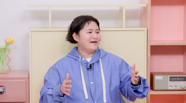 오는 30일 밤 8시 30분에 방송되는 KBS 2TV 예능 프로그램 ‘옥탑방의 문제아들’에 출연한 김신영은 과거 심각했던 술버릇과 이로 인해 술을 완전히 끊게 된 결정적 일화를 공개한다./ KBS 2TV ‘옥탑방의 문제아들’