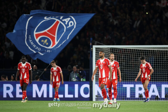 바이에른 뮌헨이 2026년 4월 프랑스 파리에서 열린 PSG와의 2025-26시즌 UEFA 챔피언스리그 4강 원정 1차전에서 4-5 패배를 당했다./게티이미지코리아