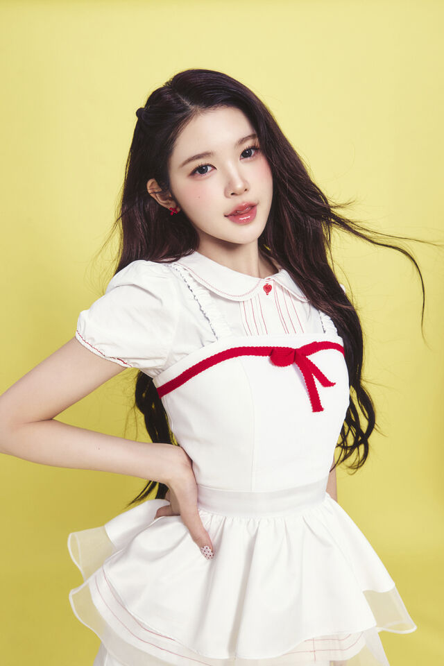 하츠투하츠 에이나 / SM엔터테인먼트