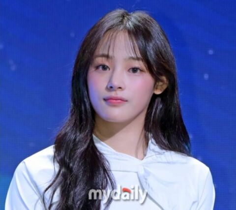 민지는 쿠키 굽고, 어도어는 판 깔았다&hellip;'4인조 뉴진스 시그널' [박서연의 직진]