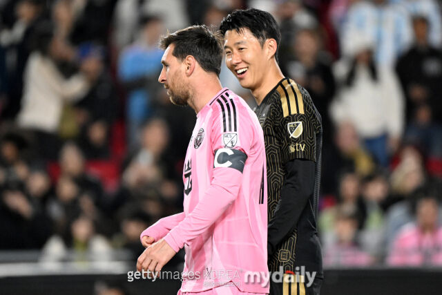 손흥민과 메시가 2026년 2월 미국 LA에서 열린 2026시즌 MLS 개막전에서 맞대결을 펼쳤다./게티이미지코리아