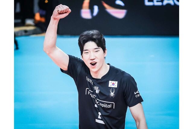 13일 인도네시아에서 열린 아시아배구연맹(AVC) 챔피언스리그 알 라이얀(카타르)과 첫 경기에서 팀 내 최다 득점인 16점을 기록한 허수봉./FIVB 제공