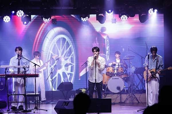 / IX엔터테인먼트