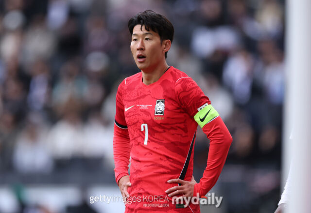 손흥민이 개인 통산 4번째 월드컵에 나선다. 3월 29일 코트디부아르와 경기에서 앞을 바라보는 손흥민. /게티이미지코리아
