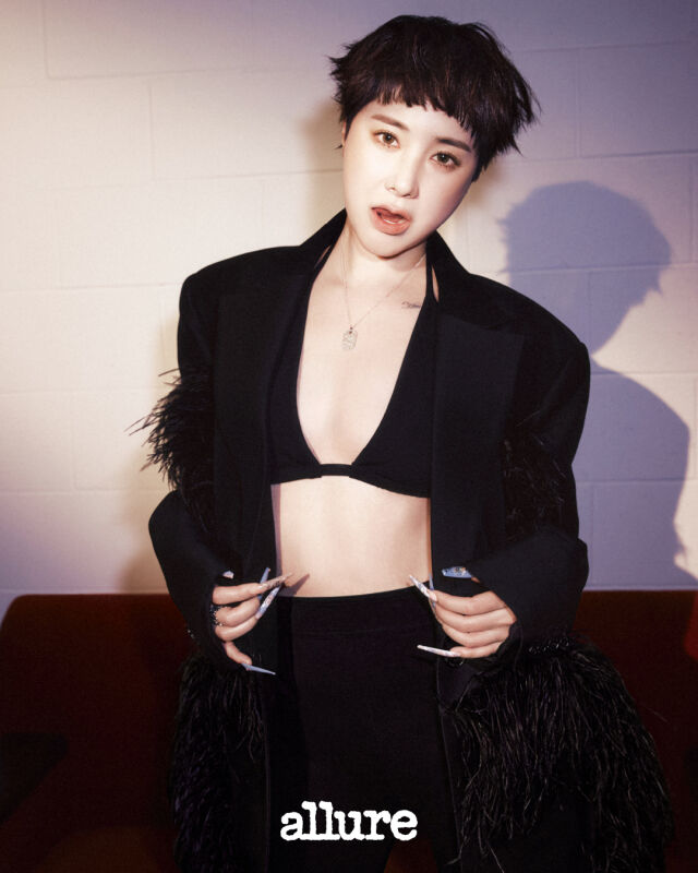 가수 서인영/얼루어 코리아