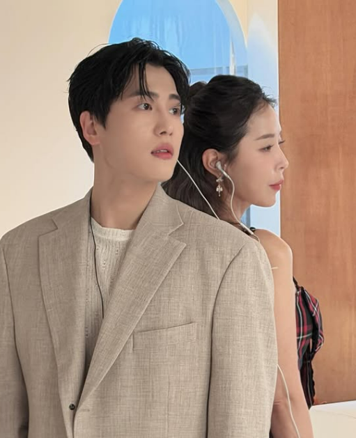 문원, 신지/신지 인스타그램