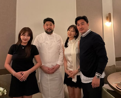 안정환 가족과 셰프 이하성의 인증샷 / 이혜원 소셜미디어