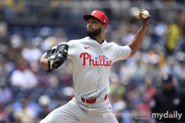 MLB 필라델피아 필리스 투수 크리스토페르 산체스가 28일(한국시간) 열린 샌디에이고 파드리스와 원정 경기에 선발 등판해 7이닝 무실점으로 호투했다./게티이미지코리아