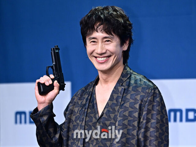 신하균이 자신만의 라이프 스타일을 공개했다. / 마이데일리