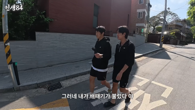 웹툰 작가 겸 방송인 기안84가 초심을 잃었다고 자폭해 웃음을 안겼다. / 유튜브 '인생84'
