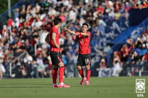 홍명보호 캠프 첫 평가전 기분 좋은 '5-0 대승'...그러나 부상 악재에 '울상', 조유민에 배준호까지 쓰러졌다