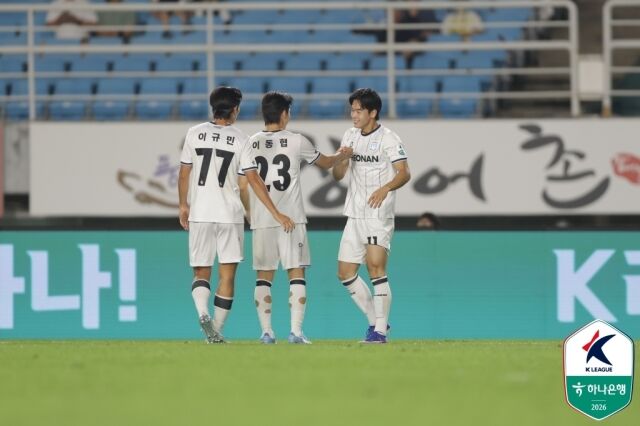 천안시티FC가 31일 안산와스타디움에서 열린 안산 그리너스와의 14라운드 원정 경기에서 3-1로 승리했다./프로축구연맹 제공