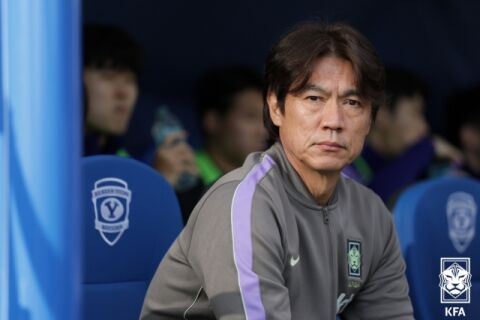 홍명보호 트리니다드토바고전서 거둔 '두 가지 수확'...완성도 높아진 '스리백'&rarr;합격점 받은 카스트로프 '윙백 실험'