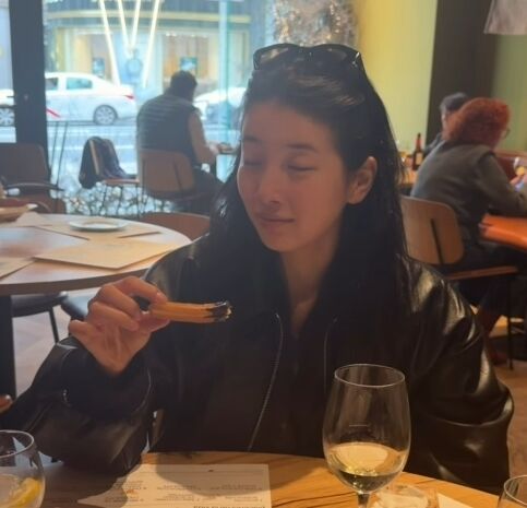 / 수지 SNS