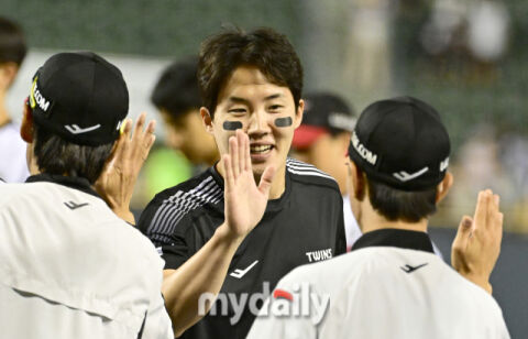 [MD포토] 임찬규 '시즌 6승, LG 역대 최다 탈삼진 투수 등극'
