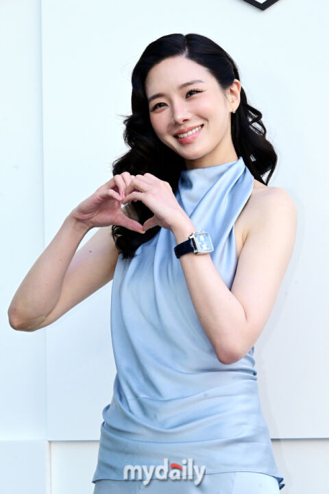 [MD포토] 박규영 '사랑스러운 하트'
