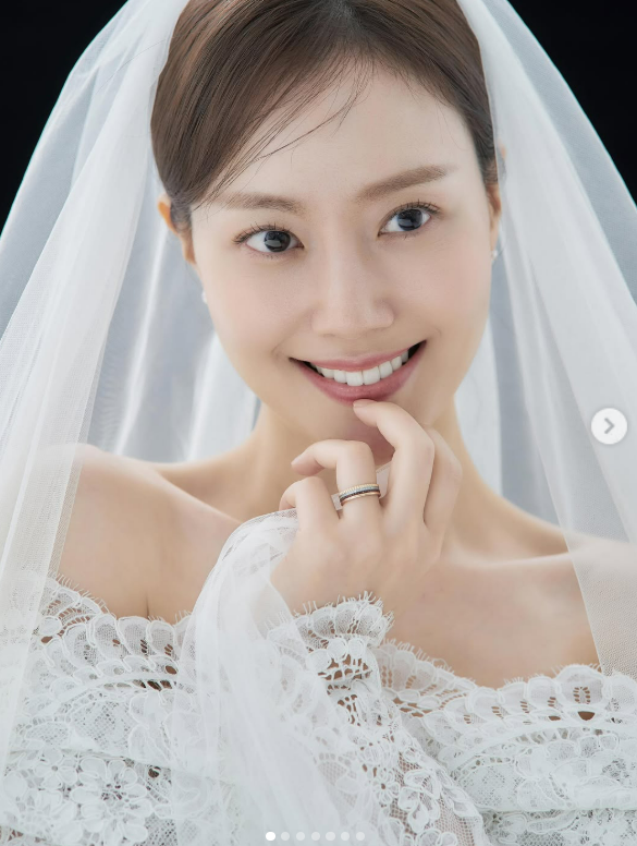 문채원 SNS