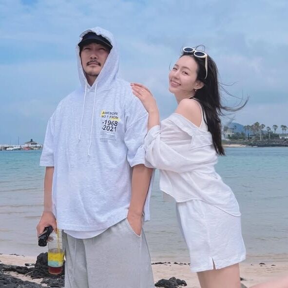 가수 KCM과 아내 방예원./방예원 인스타그램