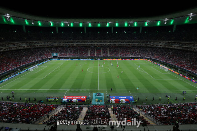 12일 한국과 체코의 2026 국제축구연맹(FIFA) 북중미 월드컵 조별리그 A조 1라운드 맞대결이 펼쳐진 과달라하라 스타디움. 곳곳에 빈자리가 보인다. /게티이미지코리아