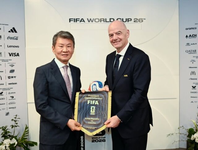 대한민국 축구대표팀이 12일 과달라하라 스타디움에서 열린 2026 국제축구연맹(FIFA) 북중미 월드컵 체코와의 A조 조별리그 1차전에서 2-1로 승리했다. 경기 종료 후 정몽규 대한축구협회장이 자신의 SNS를 통해 소감을 밝혔다./정몽규 회장 SNS 제공