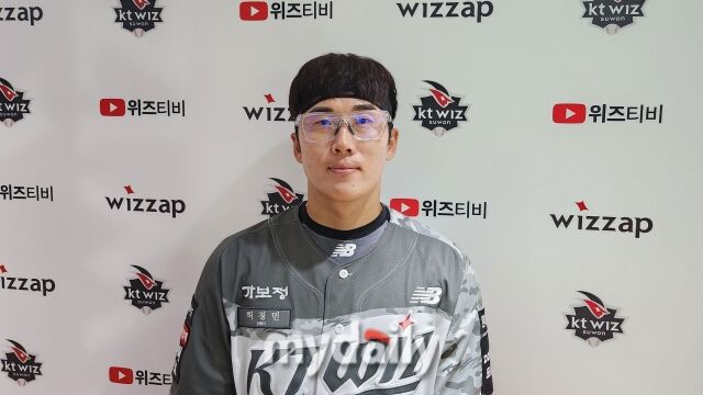 허경민이 6월 13일 수원 NC 다이노스전 취재진과 인터뷰를 하고 있다./수원=김경현 기자